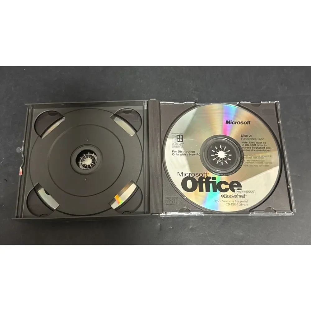Microsoft Office Professional Version 7.0 & Bookshelf 1995 Edition Windows OEM